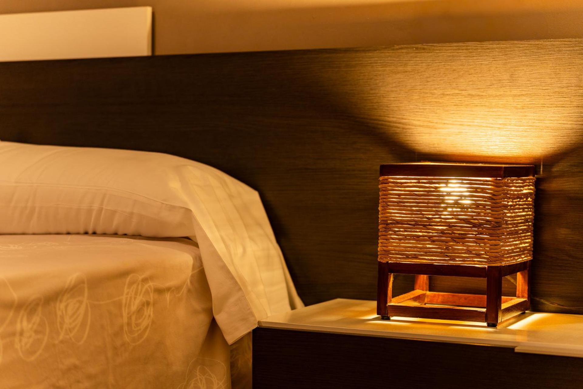 Apartamento Confort วาลเดร์โรเบรส ภายนอก รูปภาพ